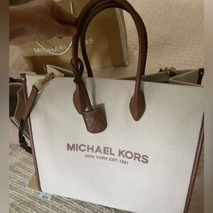 Michael Kors Mirella tote EUC beige/brown